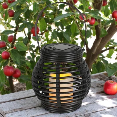 Immagine prodotto di Lanterna solare in stile rattan
