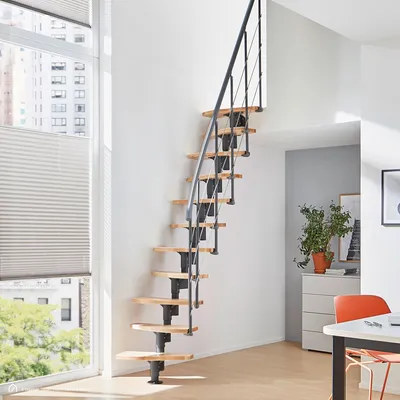Produktbild von Mittelholmtreppe Intercon Alpha | Raumspartreppe mit 11 Stufen | Metallfarbe: Lava-Anthrazit | Stufendesign: Buche natur