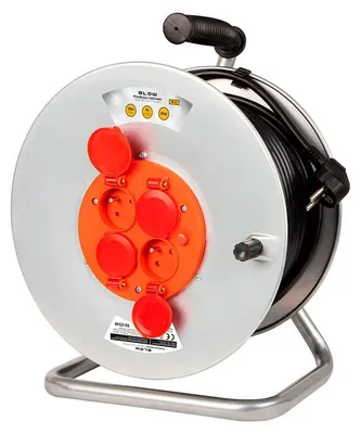 Productafbeelding van PR-61 Verlengkabel met 4 stopcontacten en aarding, 50 meter, metalen haspel, 3 x 2,5 mm²