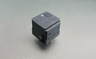 Produktbild von Elektrisches Sicherungskasten-Relais A0025427219 Mehrzweck-Luftfederkompressor-Kraftstoffpumpe für A, B, C-Klasse