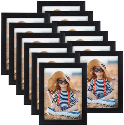 Image de Ibenzoa® : Coffret de 12 cadres photo de 15 x 20 cm – Cadres photo en plastique noir imitation bois, adaptés aux photos portrait et paysage, pour accrocher au mur ou poser sur une table