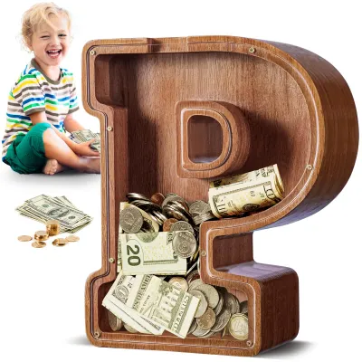 Productafbeelding van Grote spaarvarken van hout met de letters AZ, geschikt voor kinderen, meisjes en volwassenen, als cadeau of decoratie