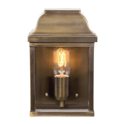 Produktbild von Elstead Victoria Außen-Wandleuchte E27 Gealtertes Messing IP44