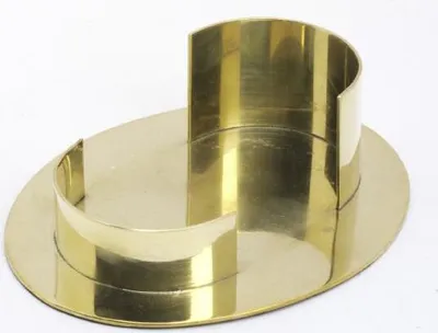 Produktbild von Kerzenhalter Oval aus Messing Gold poliert (Innen 9 x 5 cm) für Ellipsenkerzen, Ovalkerzen