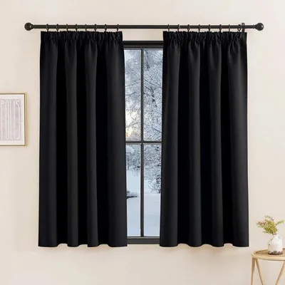 Obrázok produktu pre Záclony Unyqoos® Verdunkelungsvorhänge, dvojbalenie, čierna farba, rozmery 140 x 160 cm – termozáclony pre ochranu súkromia, izoláciu a zníženie hluku
