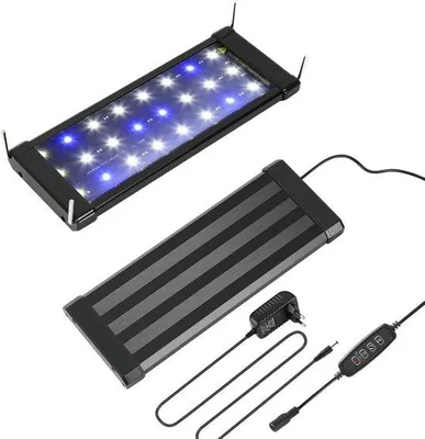 Productafbeelding van Famanu LED-aquariumverlichting, 10W, met verstelbare houder, geschikt voor zoetwateraquaria van 35-50 cm