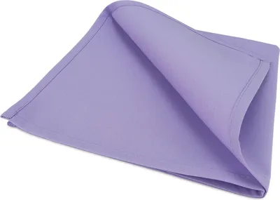 Image de Dans cette série de belles serviettes de table en tissu tissé, disponibles en 26 couleurs différentes et élégantes. Peut être combiné avec des chemins de table et des nappes de la même couleur ou d'une autre belle couleur assortie
