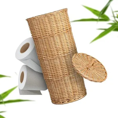Produktbild von Famanu Toilettenpapierhalter Stehend aus Handgeflochtenem Riet mit Deckel für 3 Rollen - Badezimmer Accessoire