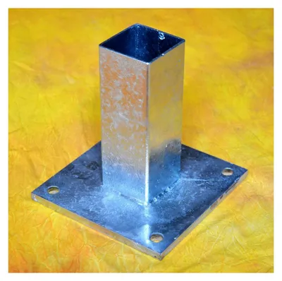 Produktbild von Bodenplatte zum Aufschrauben 60 x 60 mm - für Doppelstabpfosten