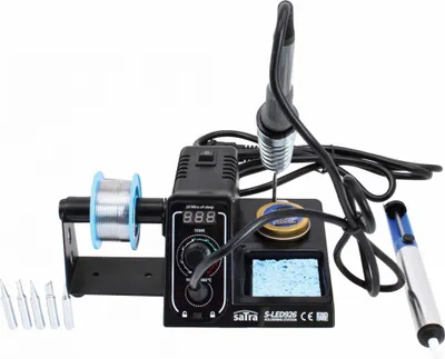 Image de Station de fer à souder numérique Température 90-480°C avec accessoires