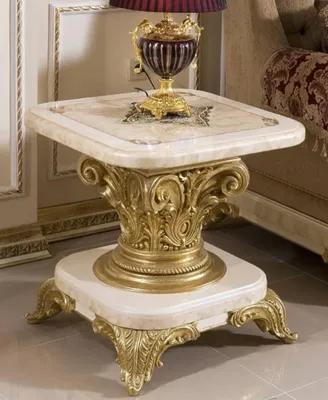 Produktbild von Casa Padrino Luxus Barock Beistelltisch Weiß / Beige / Gold - Prunkvoller Massivholz Tisch im Barockstil - Barock Wohnzimmer Möbel - Edel & Prunkvoll