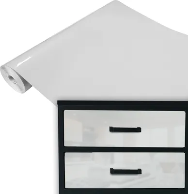 Produktbild von Klebefolie Möbel 45x100 cm - Hellgrau Glanz - Möbelfolie selbstklebend einfarbig - Folie für Möbel zur schnellen Renovierung von Türen, Tischen und Regalen - Möbelfolie dekorativ und pflegeleicht