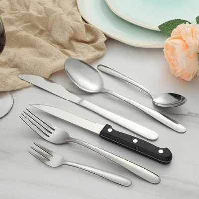 Produktbild von Famanu Besteckset 72-teilig für 12 Personen - Edelstahl, Silber - Inklusive Löffel, Messer, Gabel, Steakmesser
