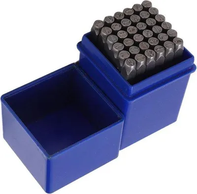 Productafbeelding van Famanu Stempelset, 36-delig - Metalen en houten stempelset