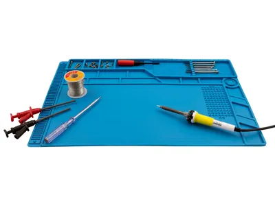 Zdjęcie produktu dla Silikonowa mata lutownicza McPower "LM-18", 55x35cm, duża elastyczna podkładka lutownicza 55x35cm, podkładka do napraw spawalniczych odporna na ciepło do 500 ℃ antystatyczna