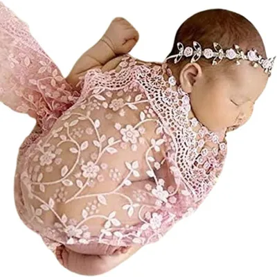 Produktbild von Babyfotografie Inbakerdecke, lichtrosa mit Spitzenquasten, für Neugeborene, Fotorequisite