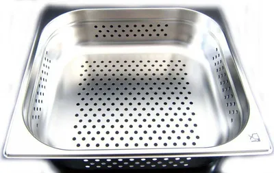Produktbild von AcMax GN 2/3 Gastronormbehälter GN-Behälter Edelstahl 6,5 Liter Tiefe 100mm gelocht