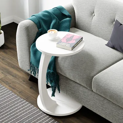 Produktbild von [en.casa] Stolik boczny Holeby Stolik do łóżka na kółkach Stolik pod laptop Biały Stolik do salonu Stolik na kółkach w kształcie litery C Okrągły blat 56 x Ø 38 cm Stolik boczny