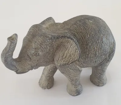 Produktbild von Gi6 grau beige Elefant Gilde Innenraum Dekoration Dekofigur