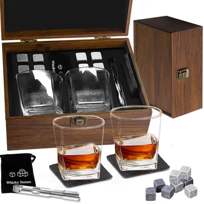 Obrázok produktu pre Darčeková súprava whisky sklenených pohárov z krištáľu s ľadovými guľkami a podšálkami, 2 kusy, v drevenej krabičke