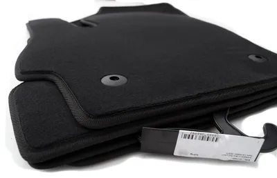 Image de Tapis de sol Mazda 3 (type BL) 2009-2013 Tapis en velours qualité d'origine Tapis auto 4 pièces noir