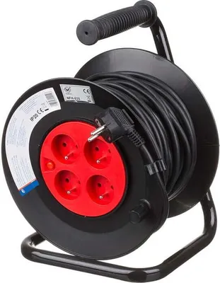 Immagine prodotto di Cavo di prolunga 25 m 4 prese 3 x 1,0 H05VV-F con interruttore termico