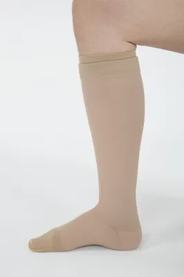 Produktbild von Sigvaris Specialities ULCER X - Kniestrumpf in verschiedenen Größen : M PLUS / lang Länge: lang Größe: M PLUS