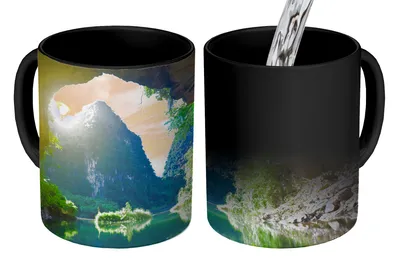 Obrázok produktu pre KitchenYeah® Magický hrnček Magický hrnček Magická voda - Jaskyňa - Slnko - Príroda - Rastliny 350 ml Hrnček na zmenu farby Nápad na darček - Magický hrnček - Foto hrnček - Keramické hrnčeky - Obrázky - Hrnček na kávu