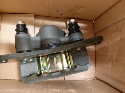 Obrázok produktu pre Originálny brzdový strmeň TOYOTA, číslo dielu 4775042020