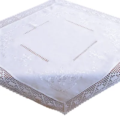 Produktbild von Tischdecke BRIT Häkelkante & Stick Landhausstil Polyester 85 x 85 cm
