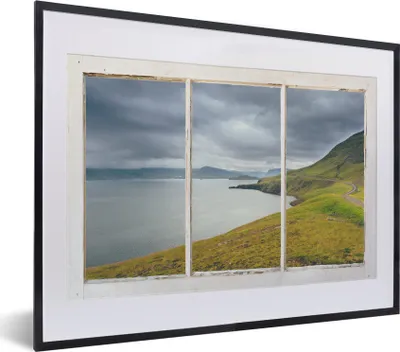 Produktbild von MuchoWow® MuchoWow® Gerahmtes Poster Aussicht - Weg - Landschaft 40x30 cm - Poster mit zchwarzem Bilderrahmen - Bilderrahmen - Poster im Rahmen