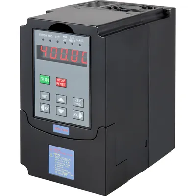 Immagine prodotto di Inverter VEVOR 1500 W, corrente alternata trifase, inverter VFD 2, driver a frequenza variabile 200-260 V AC, convertitore di frequenza, motori trifase Inverter a frequenza variabile con tensione di uscita 220 V, SPWM