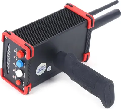 Produktbild von Metalldetektor - Handgerät Metallsucher - Reichweite max. 99 m - Ortungstiefe bis 16 m - Frequenz 5,6–6 kHz - Signalfrequenz 360–440 Hz - Batterie nicht enthalten - Schwarz