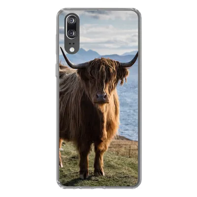 Produktbild von MuchoWow® Handyhülle Schutzhülle Hülle für Huawei P20 Schottische Highlander - Bergen - Meer Silikon Softcase Handy Hülle - Hardcover