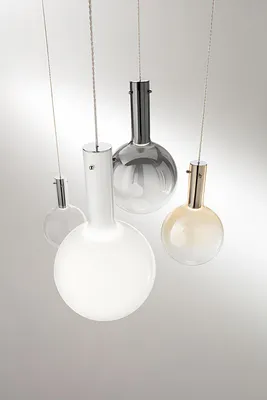Imagen del producto de Lámpara colgante LED, serie 8310, con pantalla de vidrio ámbar, estructura de cromo pulido, 5 W, 3000 K, diámetro de 20 cm, cable de 200 cm, grado de protección IP20 - Perenz