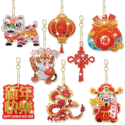Produktbild von Diamond Painting Set Chinesisches Neujahr Schlüsselanhänger Bastelset 8 Motive