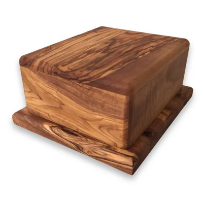Image de Beurrier "The Butter Space" adapté pour une noix de beurre de 250 g, bois d'olivier