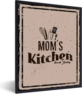 Produktbild von MuchoWow® Gerahmtes Poster Küche - Mama - Retro 60x80 cm - Poster mit Schwarzem Bilderrahmen Wandposter Rahmen Foto Bilder - Premium - Wanddeko Wohnzimmer