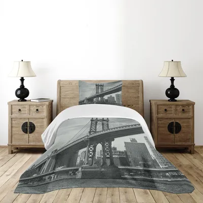Produktbild von ABAKUHAUS New York Tagesdecke Set, Brücke İn new York city big apple Manhattan Metropole Stadt als druck, 170 x 220 cm, Grau