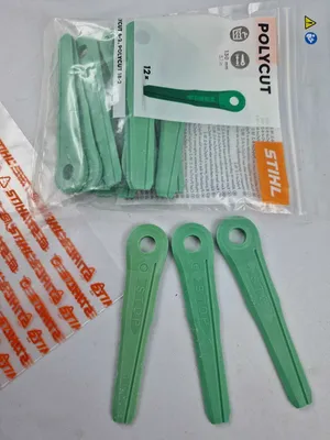 Obrázok produktu pre 12x plastové nože STIHL pre PolyCut 6-2 + PolyCut 18-2 40020071020