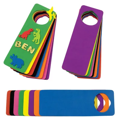 Produktbild von Colorations Schaumstoff Türhänger Bastelset - 24 Stück - bunte Farben
