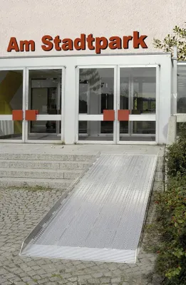Produktbild von Rollstuhlrampe, LxB 3000x800 mm, Traglast 400 kg
