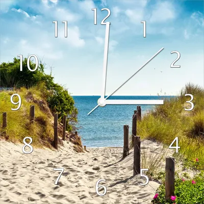 Produktbild von Wallario Design Wanduhr Auf dem Sandweg zum Strand aus Echtglas, Größe 30 x 30 cm