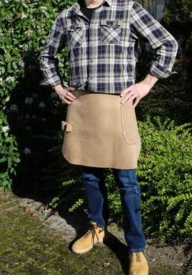 Produktbild von Robuste Leder Werkzeugschürze - Arbeitsschürze - Gartenschürze - Grillschürze | Lederschürze mit Tasche