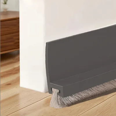 Immagine prodotto di Guarnizione per porte con spazzola autoadesiva, 100 cm, per sigillare le porte