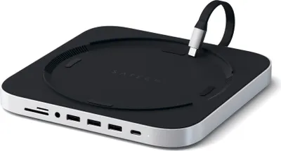 Produktbild von Satechi USB-C Halter/Hub Mac Mini – Patent angemeldetes Design als Ständer und USB-Hub – 6-in-1 Erweiterungsports inklusive USB-C Datenport, 3 USB 3.0 Ports und Micro/SD-Kartenleser – Langlebiges Aluminium-Finish mit eingebauten Lüftungsschlitzen