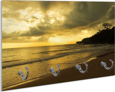 Produktbild von Wallario Schlüsselbrett aus Glas, Motiv: Badestrand auf den Malediven - Stille am Abend, 30 x 20 cm mit 4 Haken