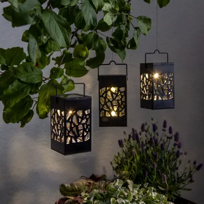 Produktbild von LED Solar Laternen - zum Hängen o. Stellen - warmweiße LED - H: 11cm - Lichtsensor - 3er Set