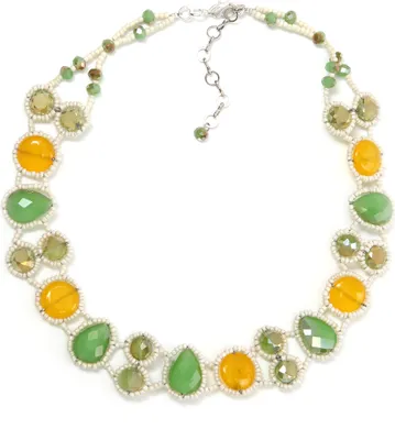 Produktbild von Kurze Kette Elise mit hochwertigen Glasperlen von collezione alessandro