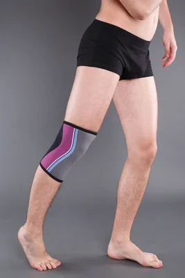 Produktbild von LOREY - Kniebandage, Kniestütze aus hochelastischem offenporigen Neopren; Größe: XL